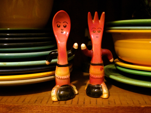 Gail Anderson’s Collection of Salt and Pepper Shakers: Slideshow: Slide 9